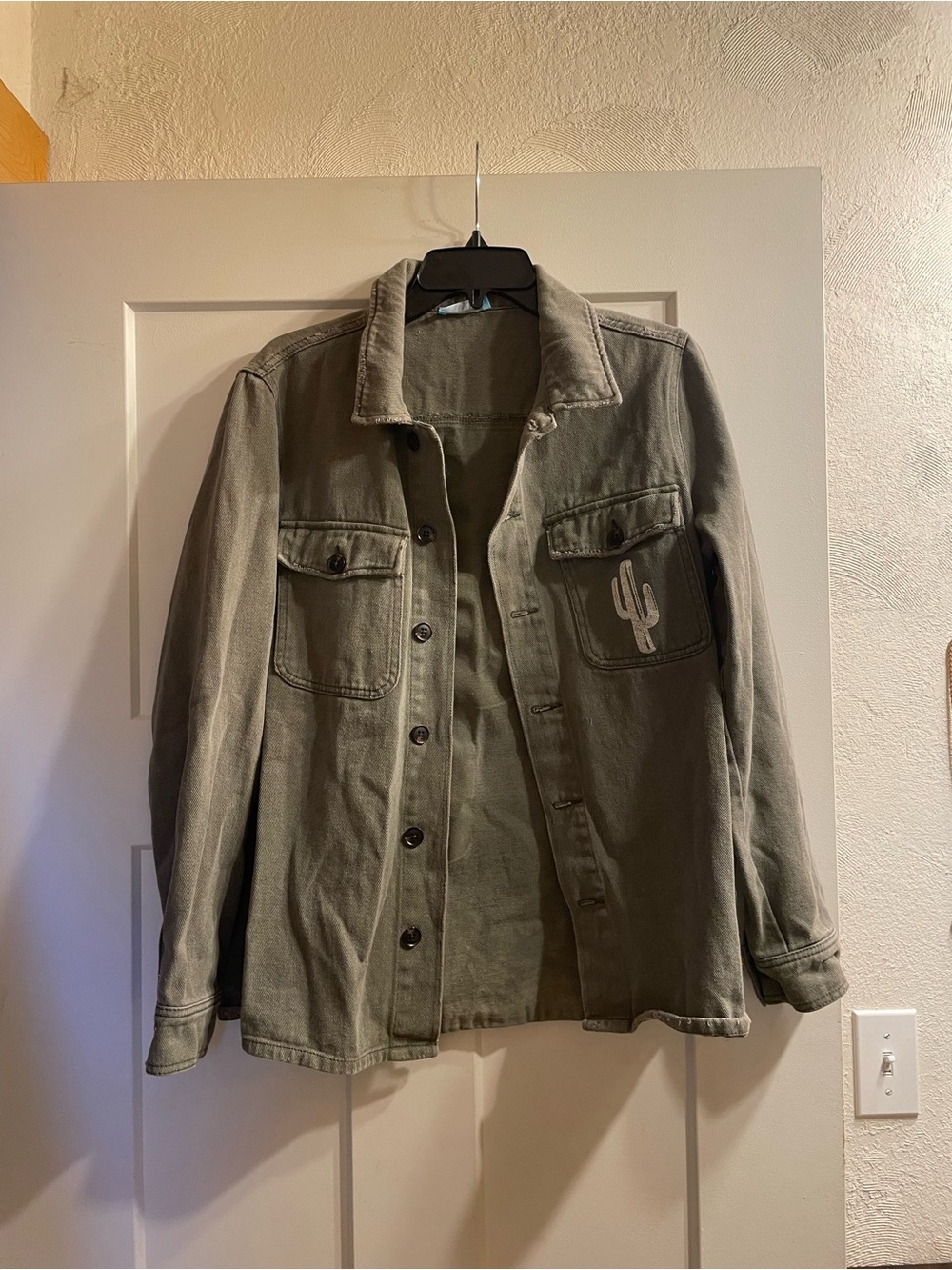 Cargo Jacket - Picture 1 of 4